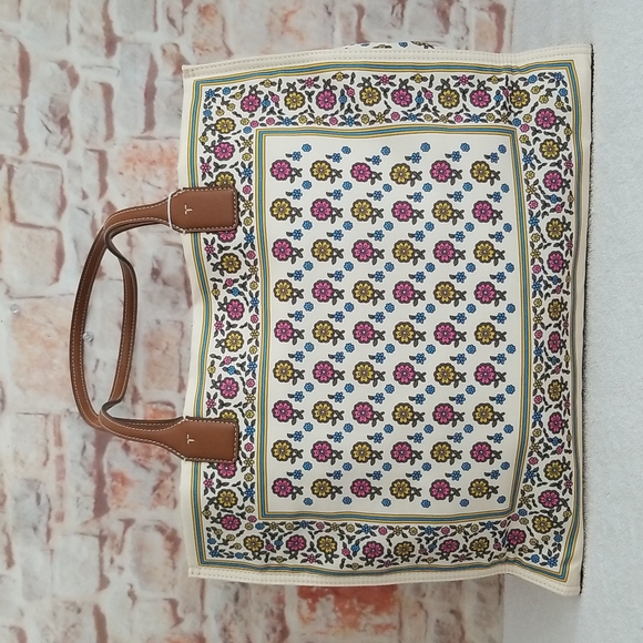 New Tory Burch Ella Printed Tote - Picture 3 of 13
